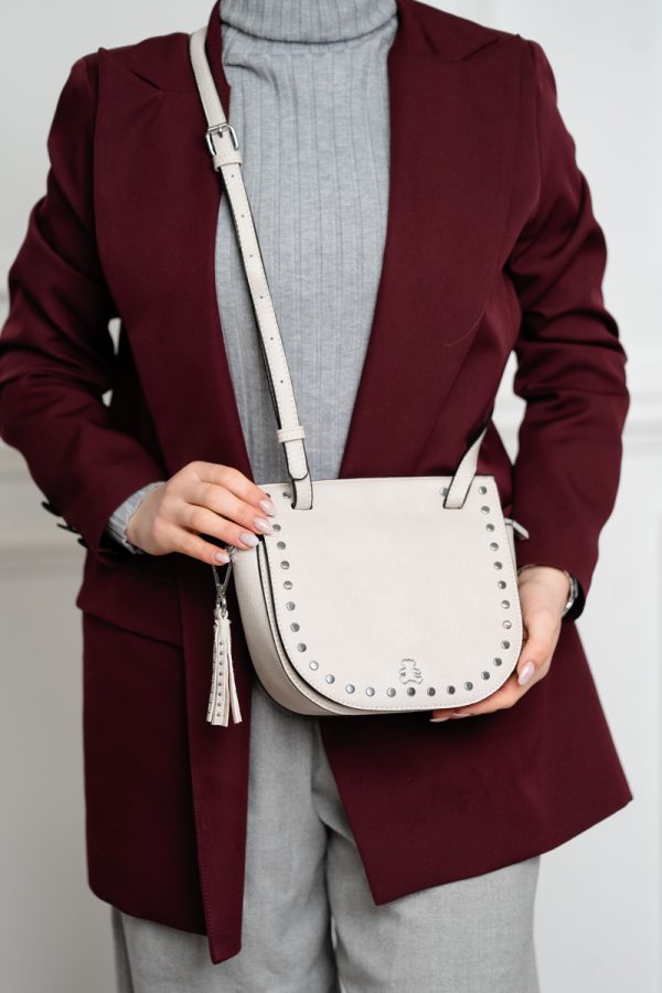 Poseta casual de femei din piele eco gri deschis cu tinte metalice si bretea detasabila Lulu Castagnette BSLLPOCA2103065 121