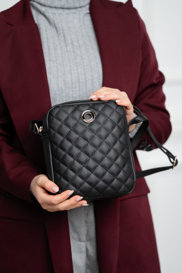 Poseta eleganta de umar femei din piele eco neagra texturata in carouri Monnari BS20201205 119