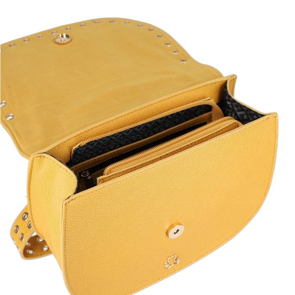 Geanta casual tip postas de dama piele ecologica galben mustar cu trei buzunare Lulu Castagnette BSDJCA2103129 123