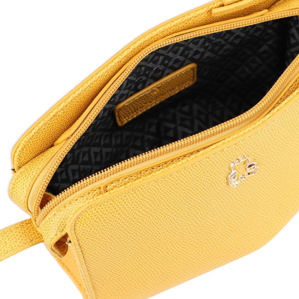 Poseta casual mini femei din piele eco galbena de tip postas Lulu Castagnette BSDJCA2103144 119