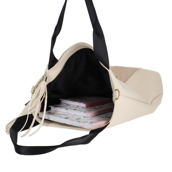 Geanta Shopper dama din piele ecologica galbena cu franjuri galbeni si un compartiment Laura Biaggi BSLBSH2103008 122