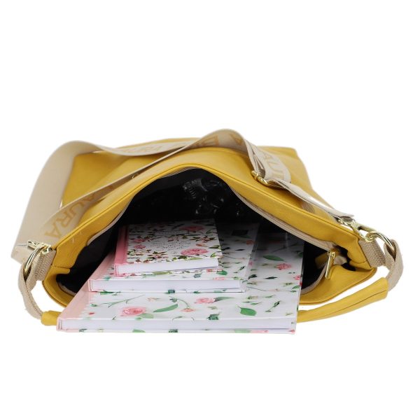 Geanta Shopper femei din piele ecologica galbena modelat carouri cu un compartiment Laura Biaggi BSLBSH2102185 122
