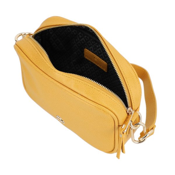 Poseta casual din piele eco galbena cu un compartiment Lulu Castagnette BSLLPO2103130 122