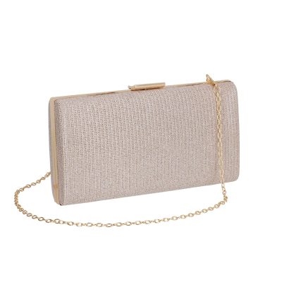 Geanta de ocazie eleganta femei din material auriu lucios cu bretea lant si inchidere click Cammy BS8033Z2207507