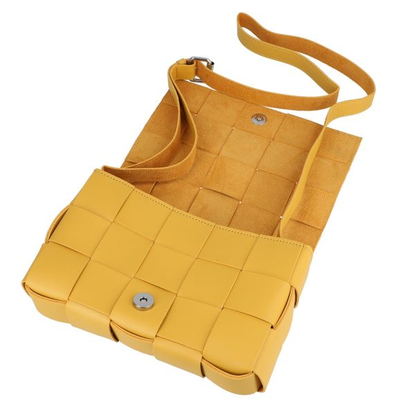 Poseta casual femei din piele eco galbena aspect impletit cu un compartiment Styline BSSLPO2106040 120
