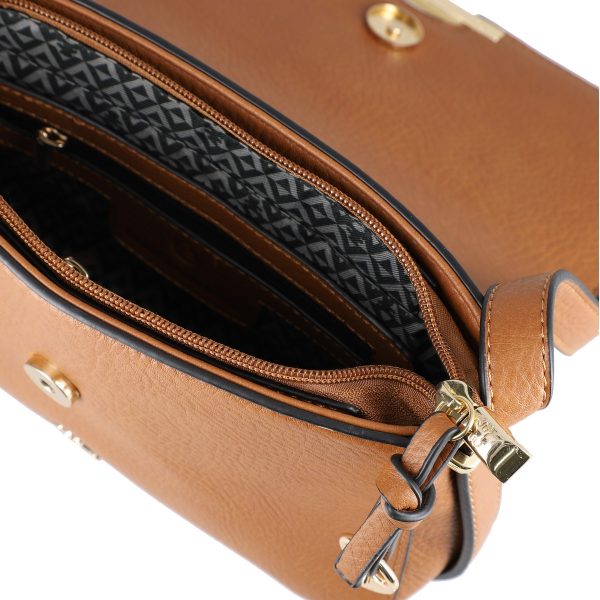 Poseta casual dama piele eco maro cu elemente metalice si doua compartimente Lulu Castagnette BSLLPO2109071 122