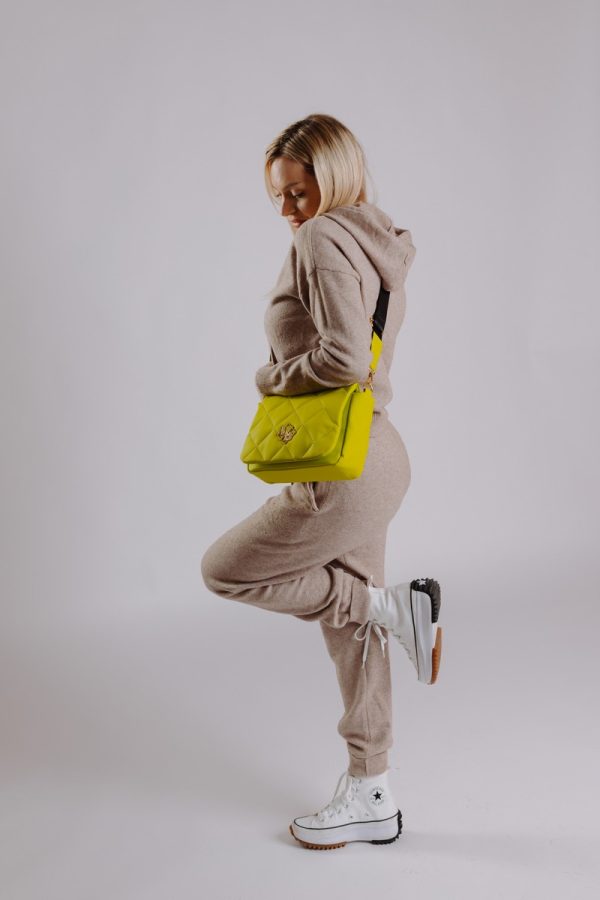 Geanta casual din piele eco matlasat verde cu un compartiment Laura Biaggi BS1137G2301033 119