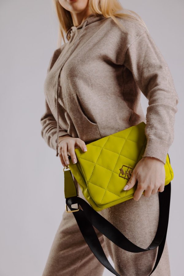 Geanta casual din piele eco matlasat verde cu un compartiment Laura Biaggi BS1137CA2301260 121