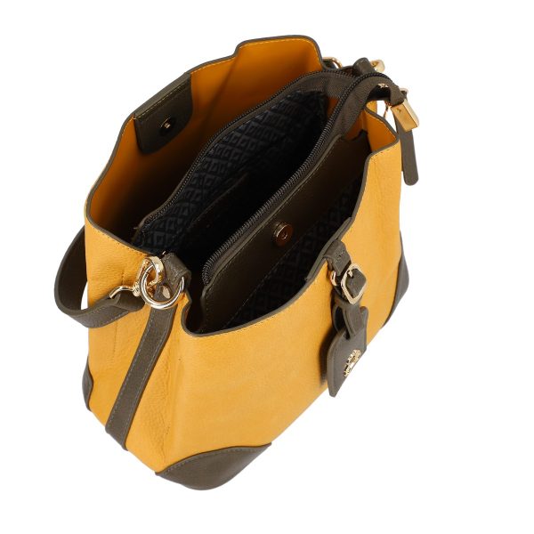 Geanta dama casual mustar cu trei compartimente Lulu Castagnette BS2385LLCA230245 121