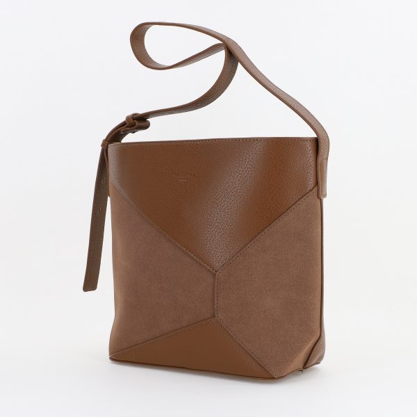 David Jones - Geanta casual femei tip postas din piele ecologica Maro cafeniu David Jones (BS7002DJ2309385)