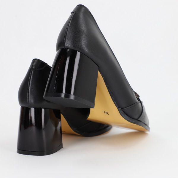 Pantofi Dama cu Toc din Piele Ecologica design cu lant negru - BS520AY2309131 122