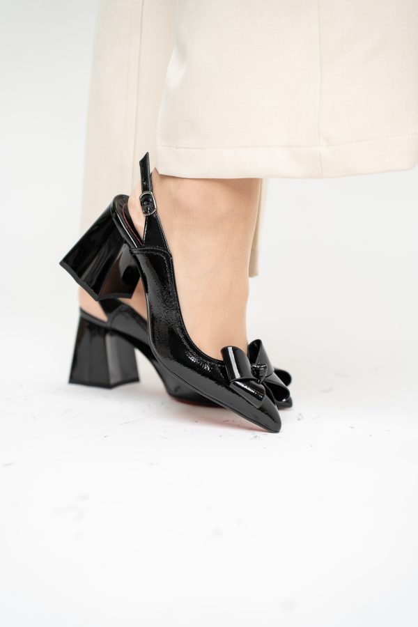 Pantofi damă cu Toc Eleganti Decupați cu Fundiță din Piele Ecologica culoare Negru lac - BS12000D2405486 119