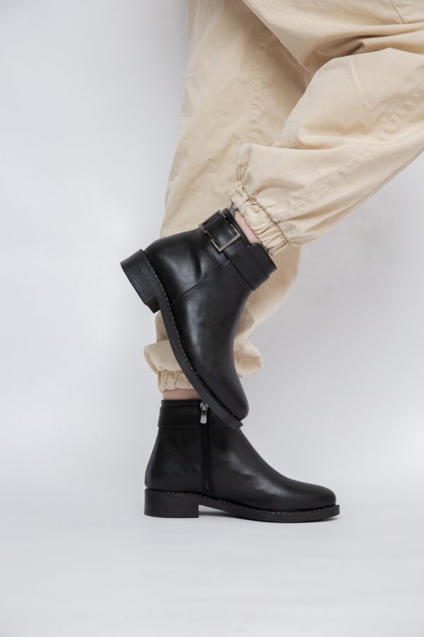 Ghete Damă cu Fermoar Piele Ecologică culoare Negre BS225BT2312037 121