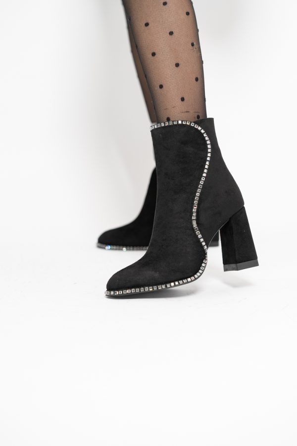 Botine elegante cu toc damă din piele ecologică închidere cu fermoar Negre BS5030BT2312050 119