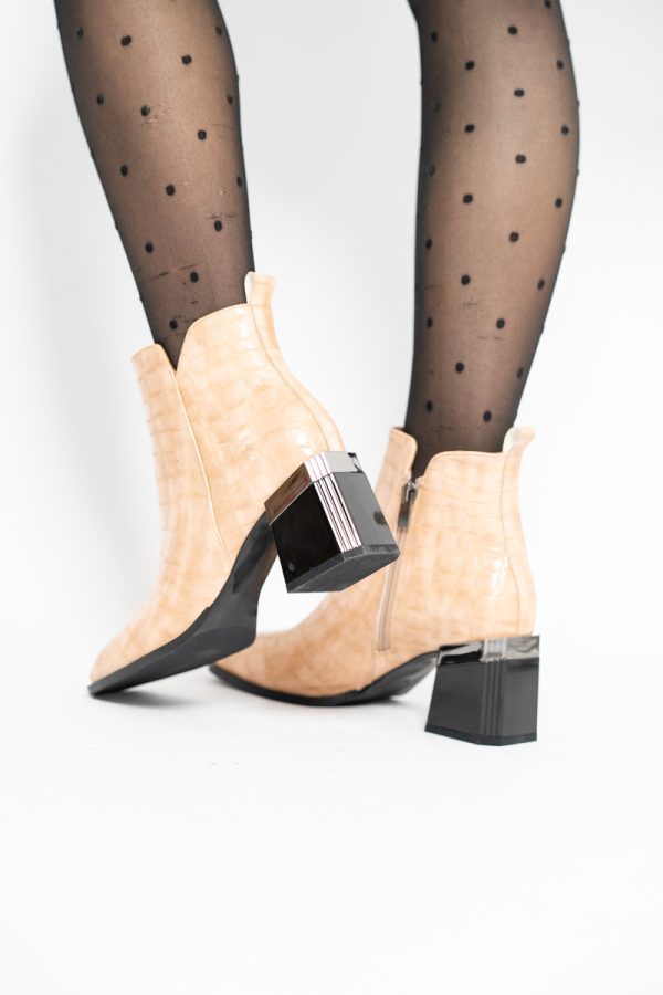 Botine elegante cu toc damă din piele ecologicătexturată închidere cu fermoar Nud lucioase BS601BT2312015 121