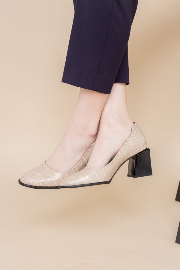 Pantofi cu Toc Gros Piele Ecologica Texturată Varf Rotund culoare Bej (BS612CAY2401562) 125