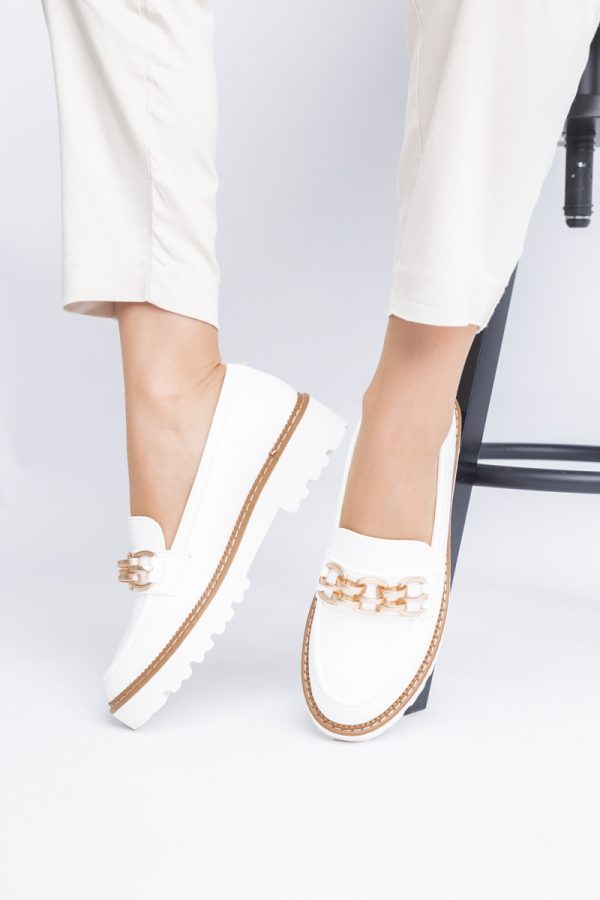 Mocasini damă casual piele ecologică cu elemente metalice Alb (BS1723G2401668) 121