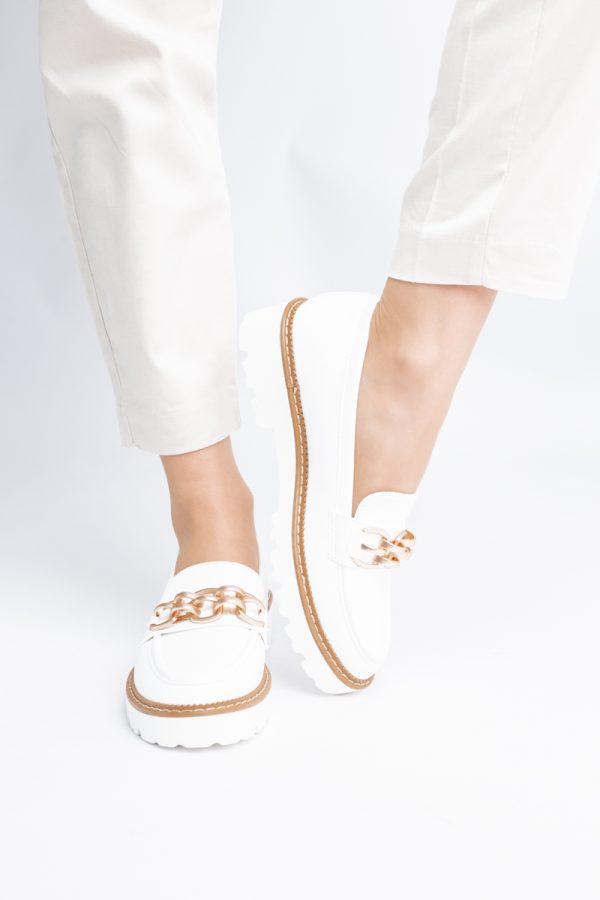 Mocasini damă casual piele ecologică cu elemente metalice Alb (BS1723G2401668) 119