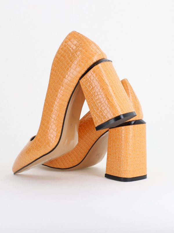Pantofi Damă cu Toc Gros din Piele Ecologică texturată Maro camel BS02AY2402738 125