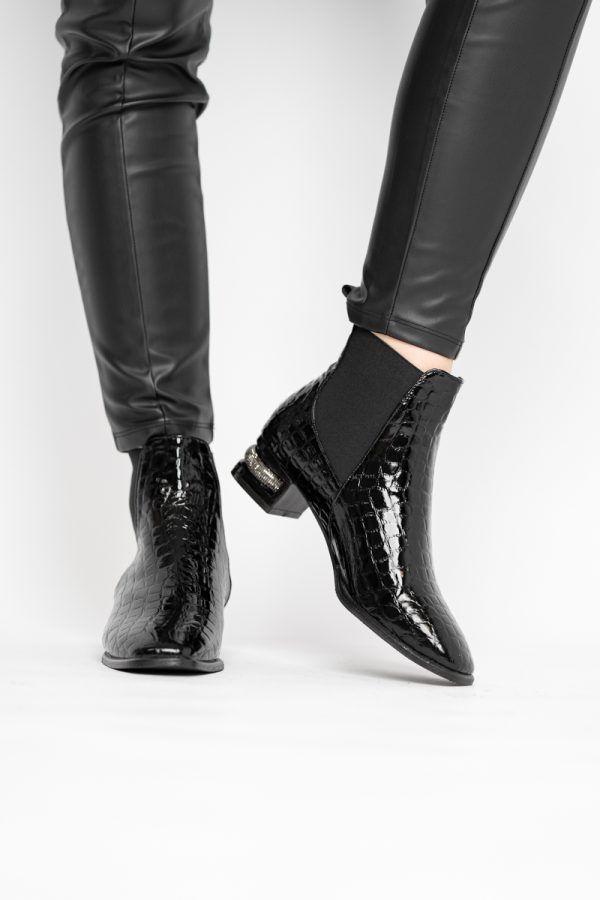 Botine damă din piele ecologică texturată Negre BS151BT2410029 121