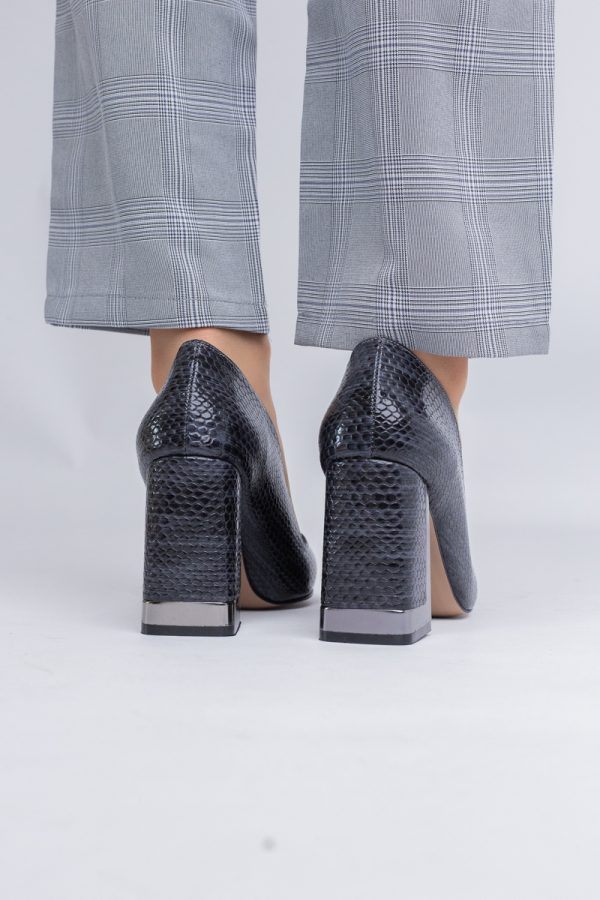 Pantofi Damă cu Toc Gros din Piele Ecologică texturată gri inchis BS20AY2402732 121