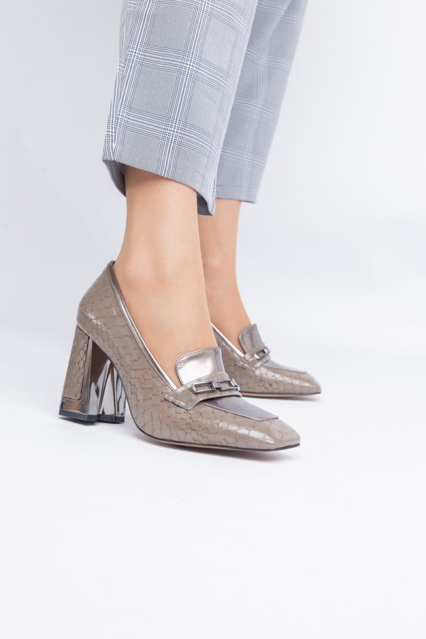 Pantofi Damă cu Toc Gros din Piele Ecologică texturată taupe BS25AY2402719 119