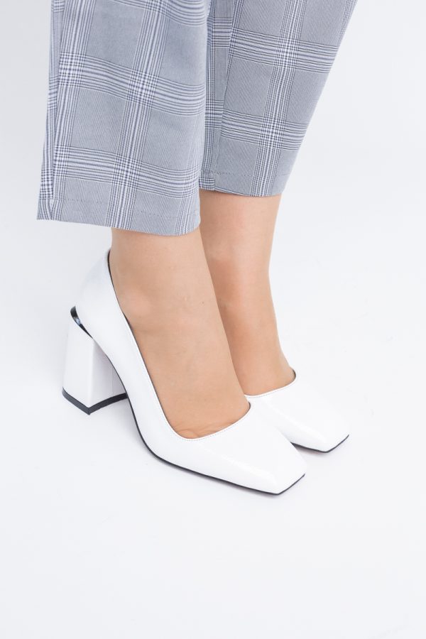 Pantofi Damă cu Toc Gros din Piele Ecologică texturată alb lac BS01AY2402748 123