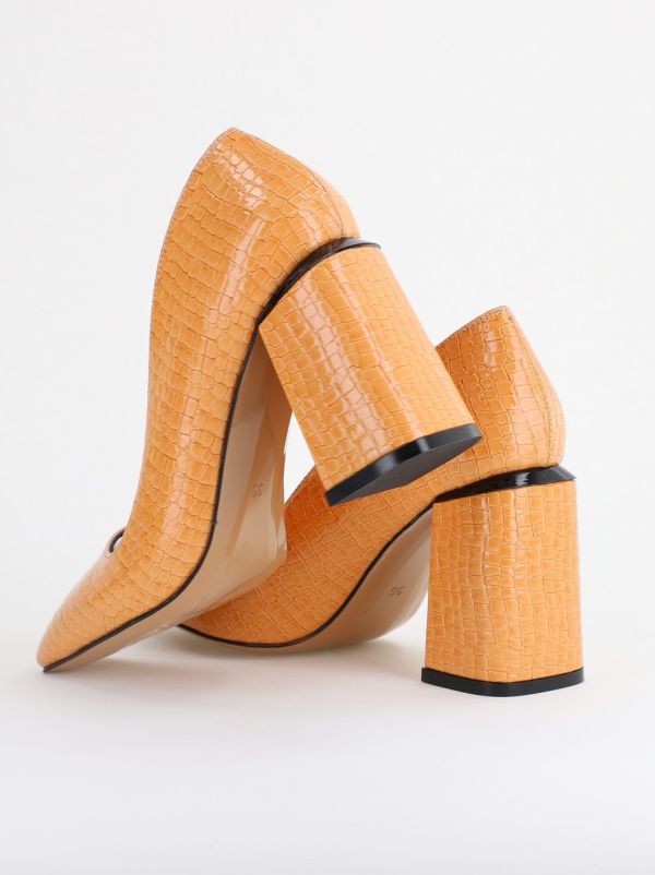 Pantofi Damă cu Toc Gros din Piele Ecologică texturată maro camel BS01AY2402752 126
