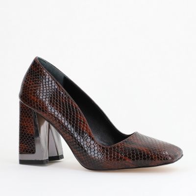 Pantofi Damă cu Toc Gros din Piele Ecologică texturată maro BS20AY2402736