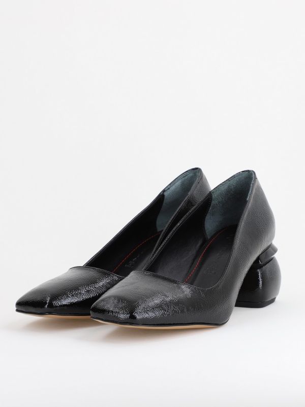 Pantofi Damă cu Toc Jos din Piele Ecologică negru lac BS105AY2402711 122