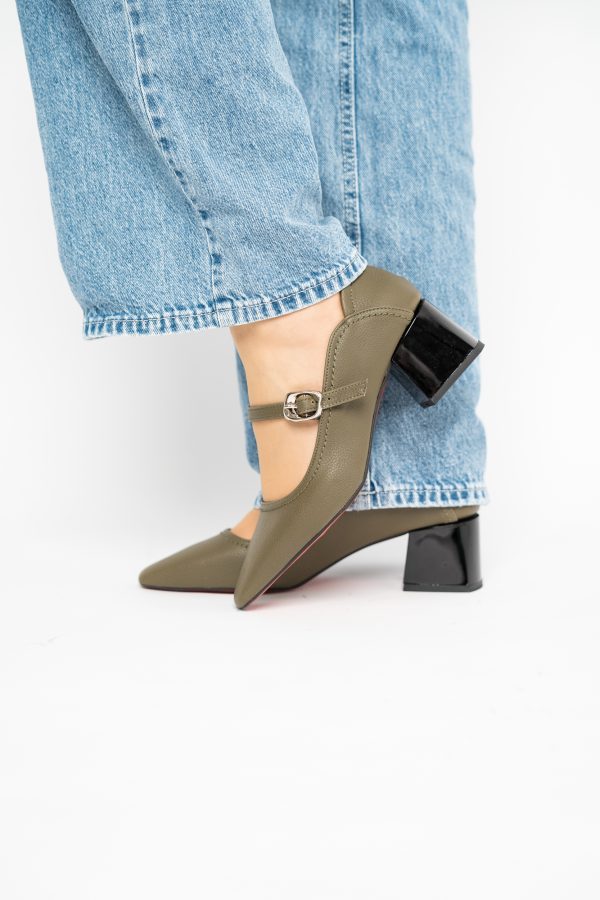 Pantofi Casual Damă cu Toc Jos din Piele Ecologică culoare Kaki mat BS806D2410095 121