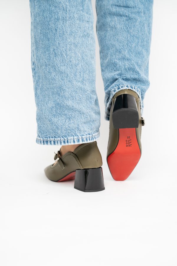 Pantofi Casual Damă cu Toc Jos din Piele Ecologică culoare Kaki mat BS806D2410095 123