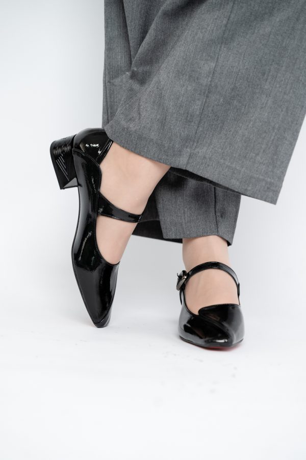 Pantofi Casual Damă cu Toc Jos din Piele Ecologică culoare Negru BS504D2410008 121