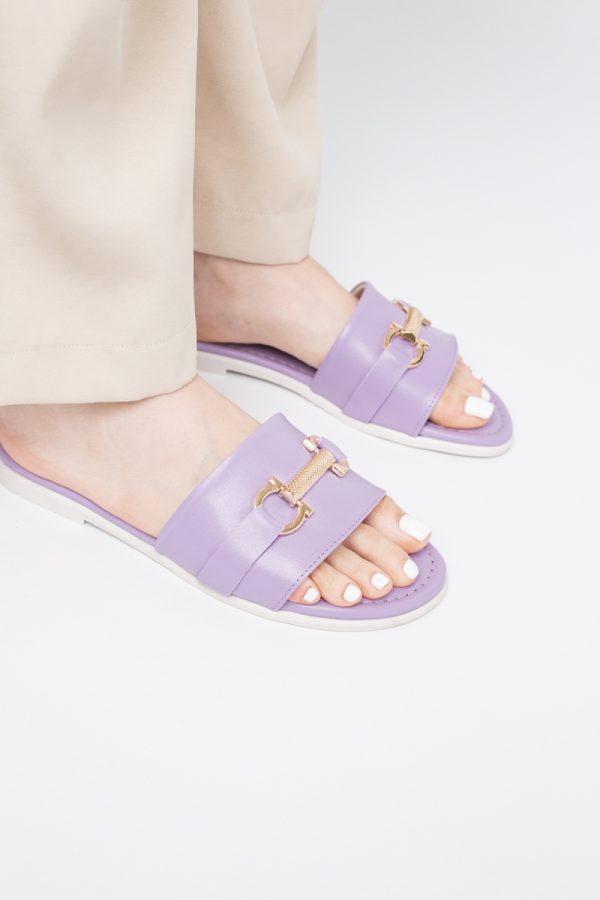Saboți pentru Femei cu Elemente Metalice din Piele ecologică Violet (BS140TR2404117) 121