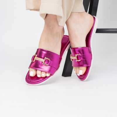 Saboți pentru Femei cu Elemente Metalice din Piele ecologică Fuchsia Metalic (BS140TR2404112)