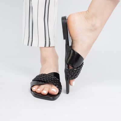 Saboți din Piele eco cu Model Împletit Metalic în Nuanțe de Negru (BS616TR2404049)