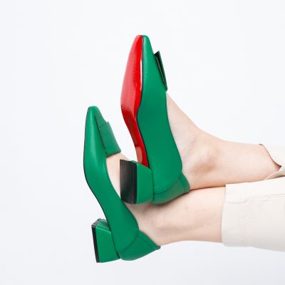 Pantofi Damă cu Toc Jos din Piele Ecologică Verde (BS500D2404044)