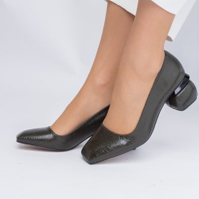 Pantofi Damă cu Toc Jos din Piele Ecologică Kaki lac BS105AY2402716