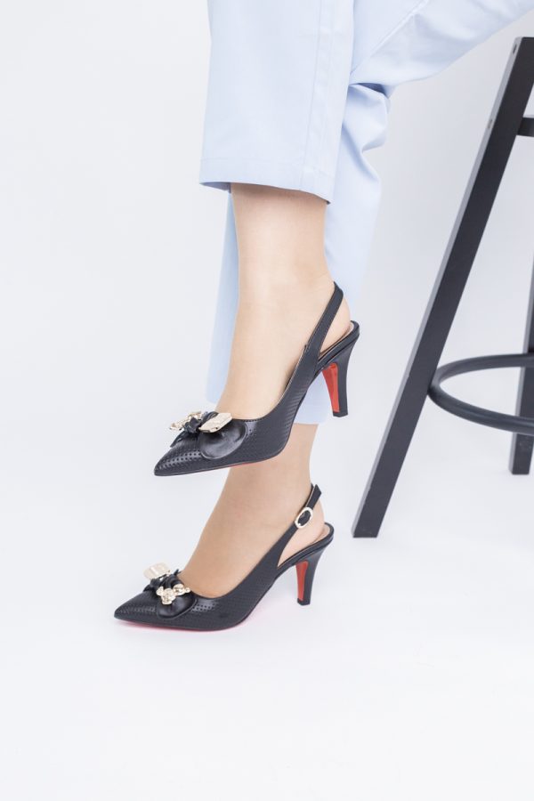 Pantofi Damă cu Toc Subțire din Piele Ecologică cu Elemente Metalice Negri (BS700AY2402786) 119