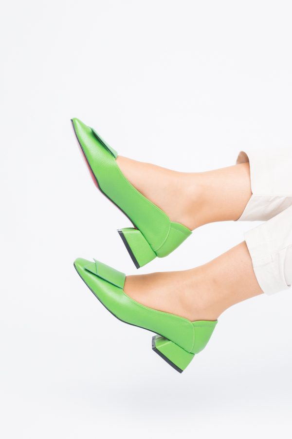 Pantofi Damă cu Toc Jos din Piele Ecologică Verde Lemon (BS500D2403853) 119
