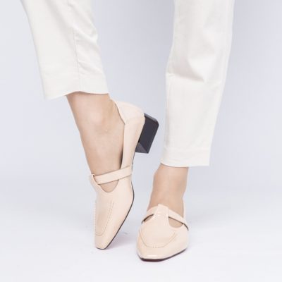 Pantofi Damă cu Toc Jos din Piele Ecologică Bej Lucios(BS501D2403845)