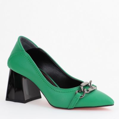 Pantofi Damă cu Toc Gros din Piele Ecologică cu Elemente Metalice Verde (BS2004D2402772)