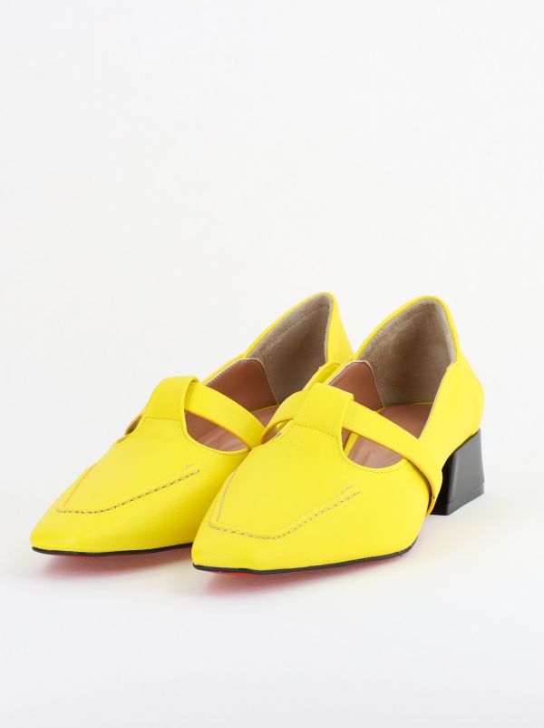 Pantofi Damă cu Toc Jos din Piele Ecologică Galben (BS501D2403839) 120
