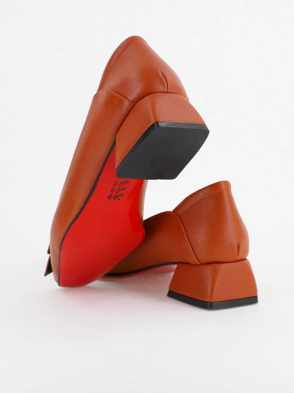 Pantofi Damă cu Toc Jos din Piele Ecologică Maro (BS500D2402792) 122