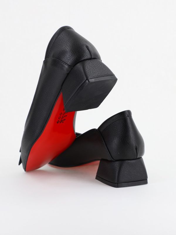 Pantofi Damă cu Toc Jos din Piele Ecologică Negru (BS500D2402793) 122