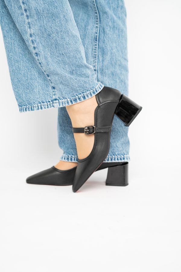 Pantofi Casual Damă cu Toc Jos din Piele Ecologică culoare Negru mat BS806D2410092 121