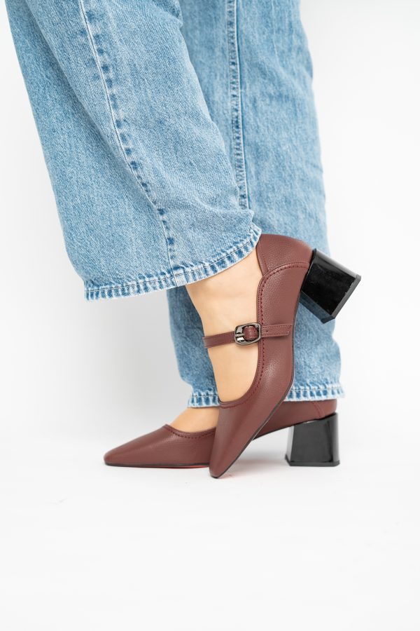 Pantofi Casual Damă cu Toc Jos din Piele Ecologică culoare Bordo mat BS806D2410094 121