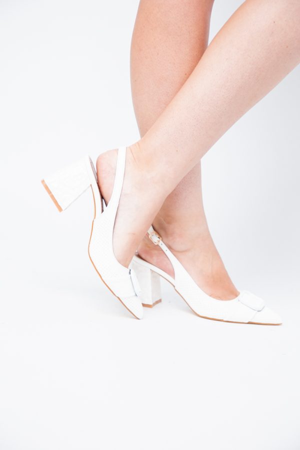 Pantofi Dama decupați cu Toc Piele Ecologica cu perforații alb mat (BS767AY2404028) 123