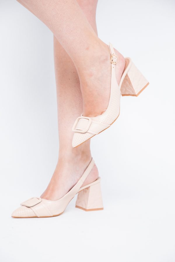 Pantofi Dama decupați cu Toc Piele Ecologica cu perforații bej mat (BS767AY2404029) 121