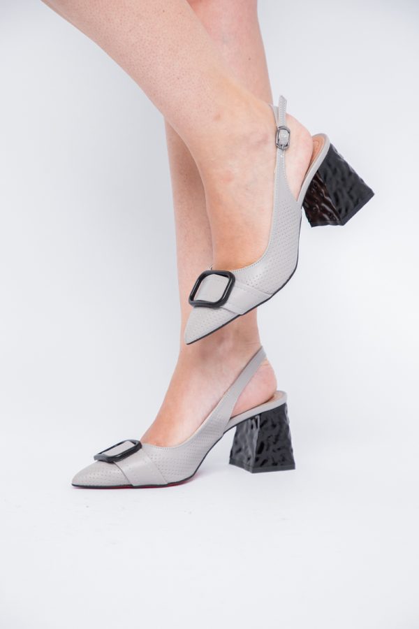 Pantofi Dama decupați cu Toc Piele Ecologica cu perforații Gri (BS767AY2404161) 121